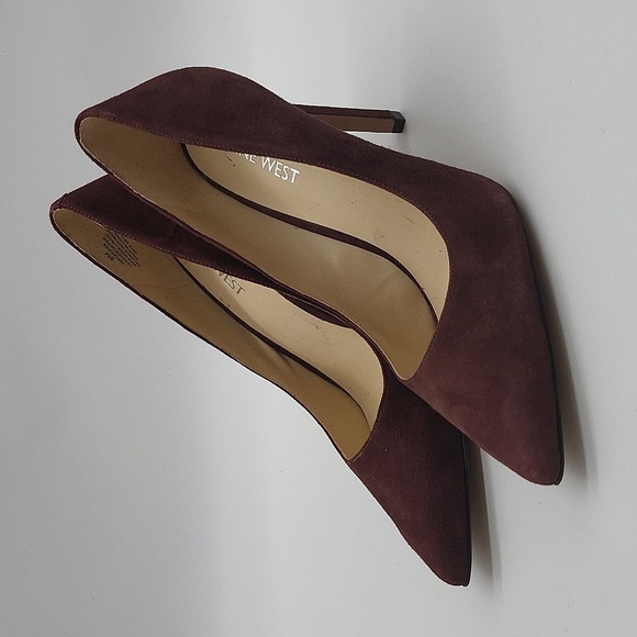 1752- Nine West Tatiana Suede Women's Heel Size 8 Wine Color - Picture 2 of 10